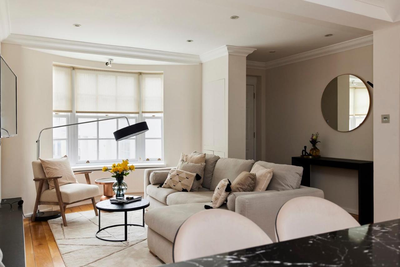 The South Kensington Wonder - Trendy 3Bdr House With Garden Apartment ลอนดอน ภายนอก รูปภาพ