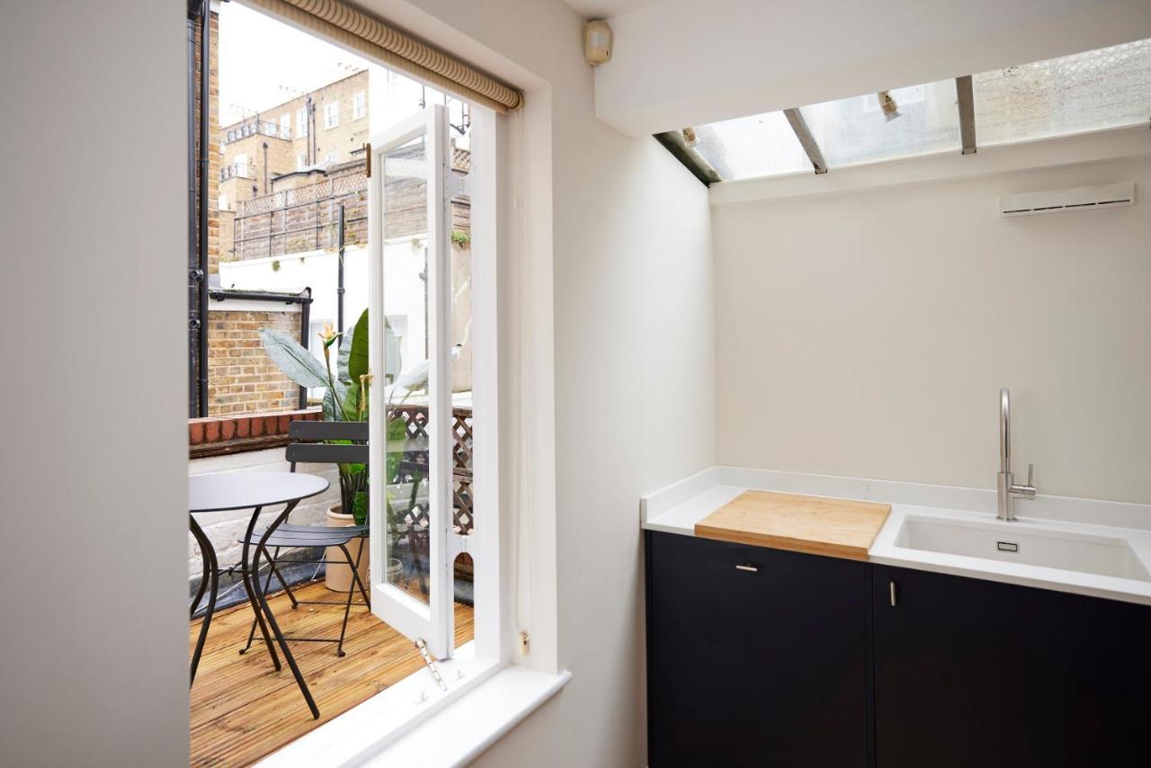 The South Kensington Wonder - Trendy 3Bdr House With Garden Apartment ลอนดอน ภายนอก รูปภาพ